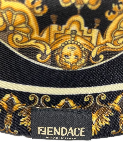 FENDI（フェンディ）FENDI (フェンディ) VERSACE (ヴェルサーチェ) リバーシブルロゴバケットハット サイズ:Mの古着・服飾アイテム