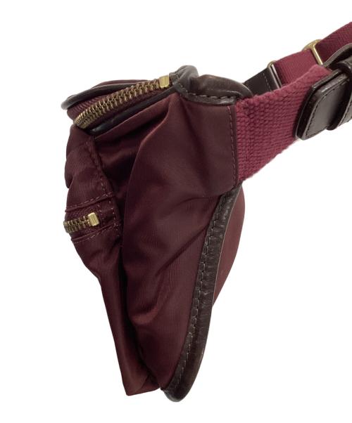 Felisi（フェリージ）Felisi (フェリージ) ボディーバッグ ボルドーの古着・服飾アイテム