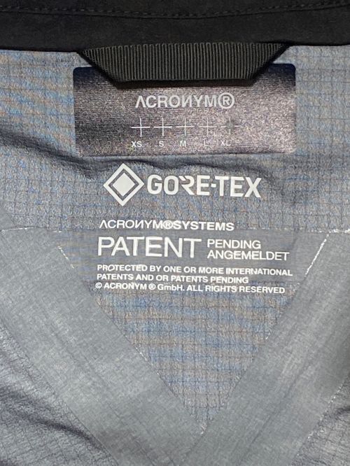 ACRONYM（アクロニウム）ACRONYM (アクロニウム) GORE-TEX RGD 3L PRO/GORE-TEX TOPO INTEROP JACKET ブラック サイズ:XLの古着・服飾アイテム