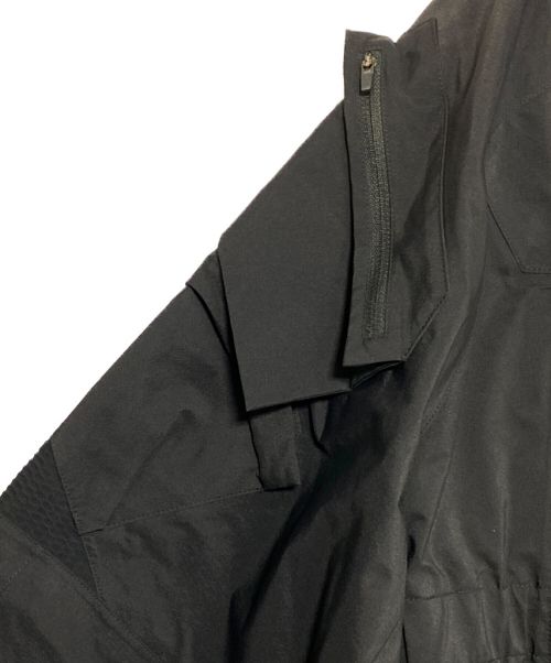 ACRONYM（アクロニウム）ACRONYM (アクロニウム) GORE-TEX RGD 3L PRO/GORE-TEX TOPO INTEROP JACKET ブラック サイズ:XLの古着・服飾アイテム