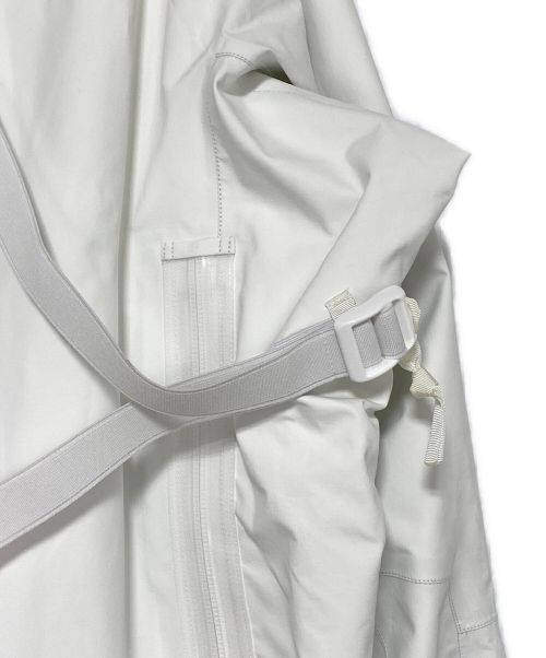 ACRONYM（アクロニウム）ACRONYM (アクロニウム) 3L Gore-Tex Pro Interops Jacket ホワイト サイズ:XLの古着・服飾アイテム