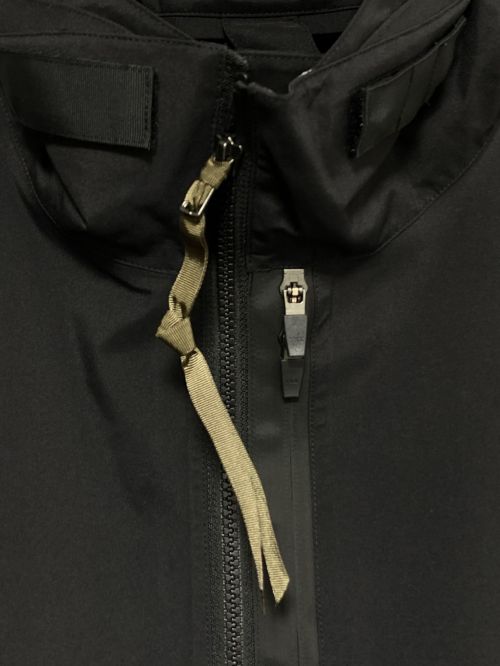 ACRONYM（アクロニウム）ACRONYM (アクロニウム) 3L GORE TEX PRO STEALTH JACKET ブラック サイズ:XLの古着・服飾アイテム