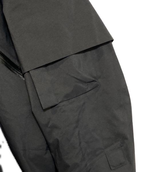 ACRONYM（アクロニウム）ACRONYM (アクロニウム) 3L Gore-Tex Pro Interops Jacket ブラック サイズ:XLの古着・服飾アイテム