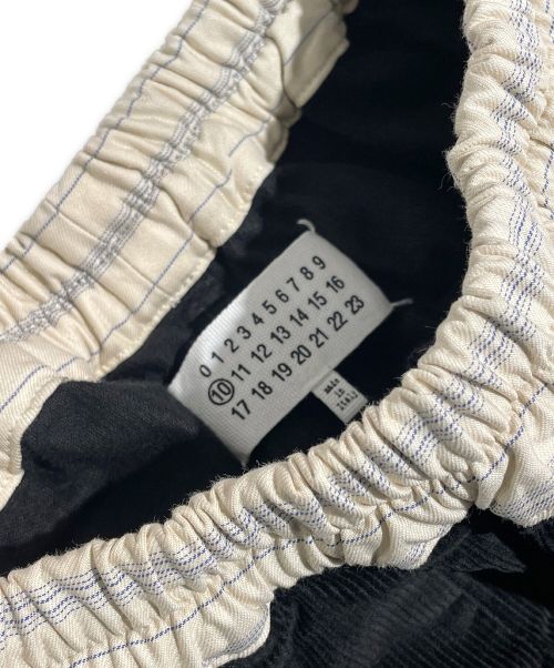 Maison Margiela（メゾンマルジェラ）Maison Margiela (メゾンマルジェラ) コーデュロイイージーパンツ ブラック サイズ:44の古着・服飾アイテム