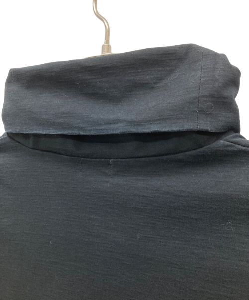 kolor/BEACON（カラービーコン）kolor/BEACON (カラービーコン) オーバーサイズタートルネックTシャツ ブラック サイズ:SIZE 2の古着・服飾アイテム