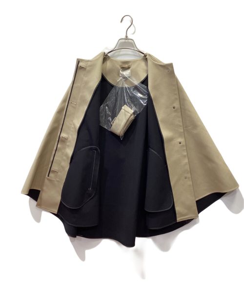 LE PHIL（ル フィル）LE PHIL (ル フィル) ライトボンディングケープジャケット ベージュの古着・服飾アイテム