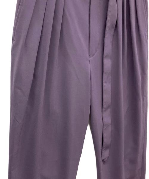 CULLNI（クルニ）CULLNI (クルニ) テーパードパンツ パープルの古着・服飾アイテム