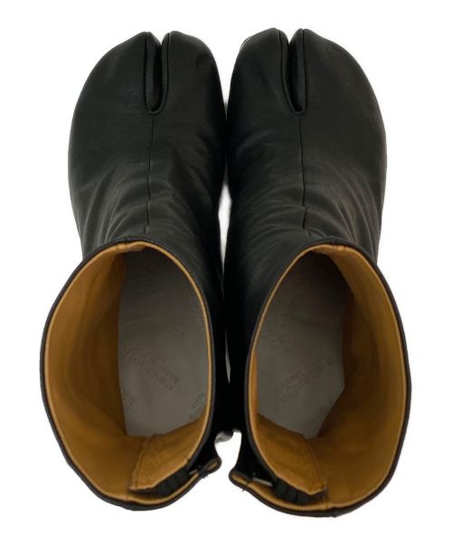 Maison Margiela 22（メゾンマルジェラ）Maison Margiela 22 (メゾンマルジェラ 22) Tabi ブーツ ブラック サイズ:351/2の古着・服飾アイテム