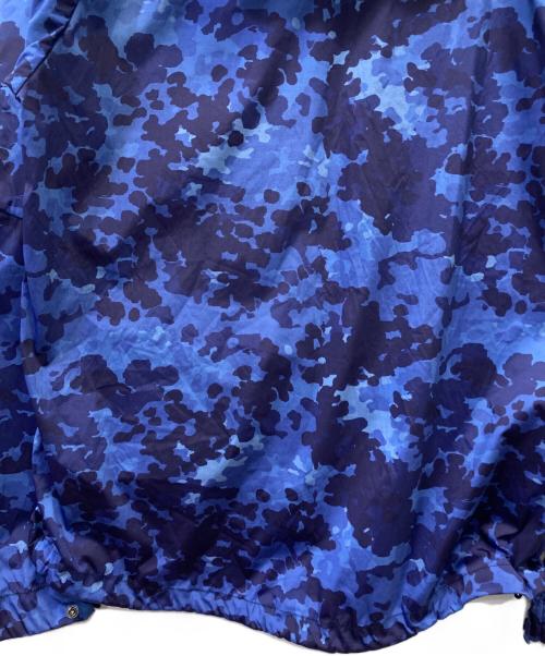 C.P COMPANY（シーピーカンパニー）C.P COMPANY (シーピーカンパニー) ESTNATION (エストネーション) カモフラージュ柄フーデッドブルゾン ネイビー サイズ:48の古着・服飾アイテム