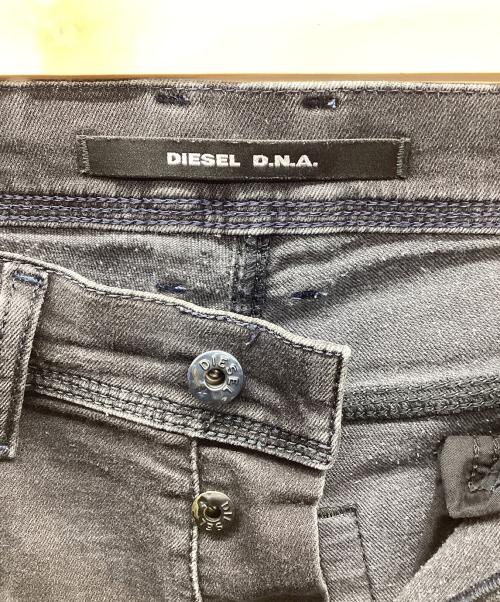 DIESEL D.N.A（ディーゼル ディーエヌエー）DIESEL D.N.A (ディーゼル ディーエヌエー) デニムパンツ グレー サイズ:68.5ｃｍ(W27)の古着・服飾アイテム