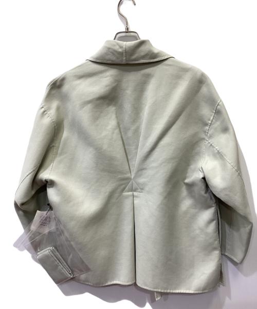 ROPE（ロペ）ROPE (ロペ) ニューエアリーリバーハーフコート グリーン サイズ:38 未使用品の古着・服飾アイテム