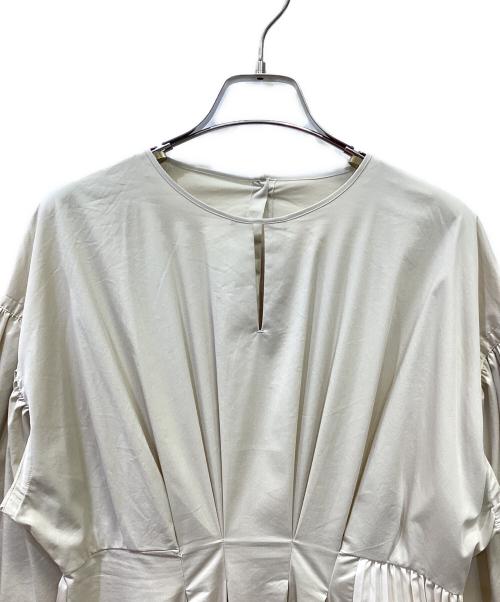 ELENDEEK（エレンディーク）ELENDEEK (エレンディーク) アシメプリーツワンピース ベージュ サイズ:2の古着・服飾アイテム