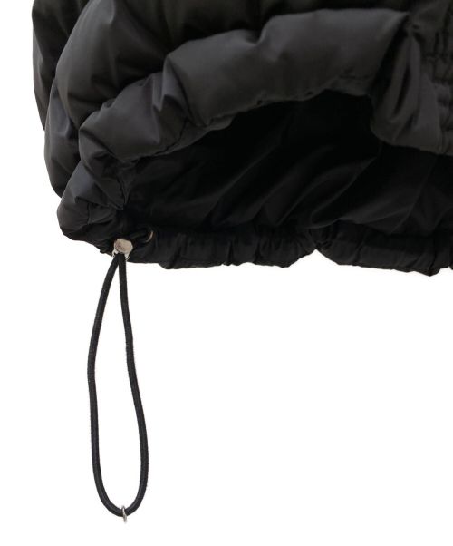 MONCLER（モンクレール）MONCLER (モンクレール) sacai (サカイ) MAYUKO GIUBBOTTO ブラックの古着・服飾アイテム