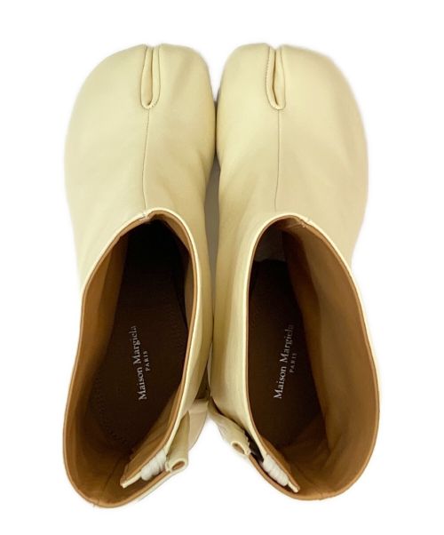 Maison Margiela（メゾンマルジェラ）Maison Margiela (メゾンマルジェラ) Tabiブーツ アイボリー サイズ:37の古着・服飾アイテム
