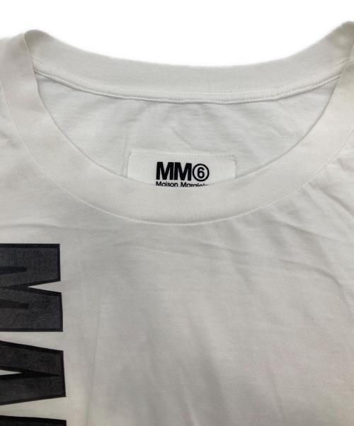 MM6 Maison Margiela（エムエムシックスメゾンマルジェラ）MM6 Maison Margiela (エムエムシックスメゾンマルジェラ) SIDEWAY LOGO TEE ホワイト サイズ:Mの古着・服飾アイテム