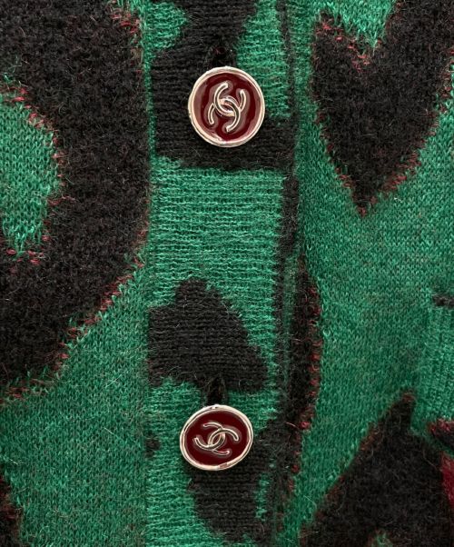 CHANEL（シャネル）CHANEL (シャネル) ココボタンレオパードカーディガン グリーン×ボルドー サイズ:38の古着・服飾アイテム