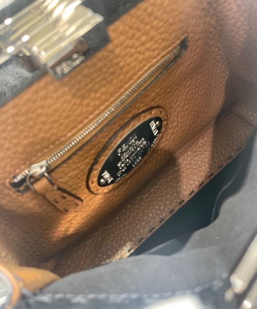 FENDI（フェンディ）FENDI (フェンディ) ピーカブー スモール セレリアの古着・服飾アイテム
