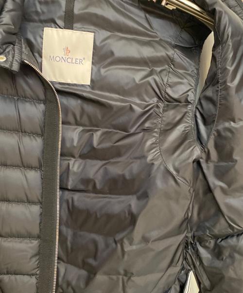 MONCLER（モンクレール）MONCLER (モンクレール) Padded Logo Patch Drawstring(ロゴパッチドローストリングジレ) ブラック サイズ:1の古着・服飾アイテム