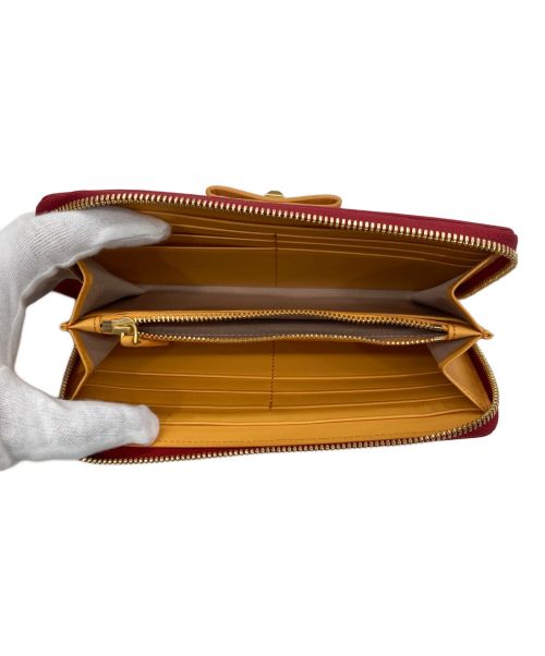 MCM（エムシーエム）MCM (エムシーエム) ラウンドファスナー財布／長財布の古着・服飾アイテム