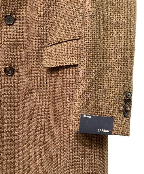 LARDINI（ラルディーニ）LARDINI (ラルディーニ) ウールシルクカシミヤソフトツイード3Bチェスターコート ブラウン サイズ:48 未使用品の古着・服飾アイテム