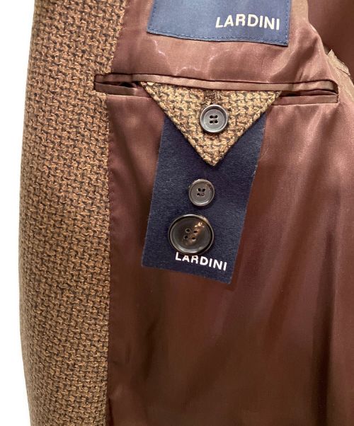LARDINI（ラルディーニ）LARDINI (ラルディーニ) ウールシルクカシミヤソフトツイード3Bチェスターコート ブラウン サイズ:48 未使用品の古着・服飾アイテム