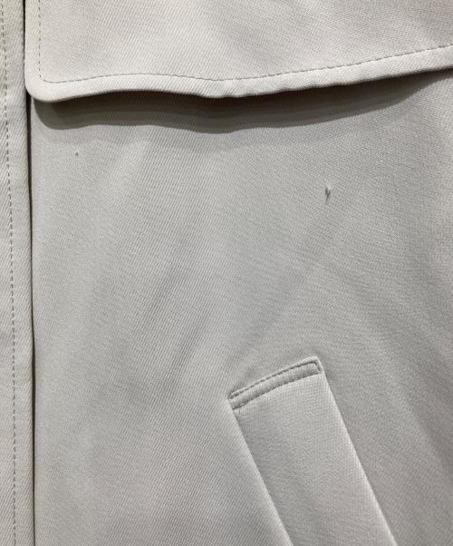 FRAY ID（フレイ アイディー）FRAY ID (フレイ アイディー) スタンドカラートレンチコート アイボリーの古着・服飾アイテム