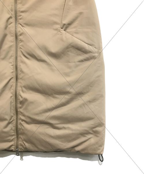 LOFT LABO（ロフトラボ）LOFT LABO (ロフトラボ) KAWADA FEATHER (カワダフェザー) フーデッドミドルレングスダウンベスト ベージュ サイズ:1の古着・服飾アイテム