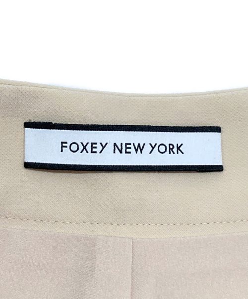 FOXEY NEWYORK（フォクシーニューヨーク）FOXEY NEWYORK (フォクシーニューヨーク) ワイドパンツ ベージュ サイズ:SIZE 38の古着・服飾アイテム