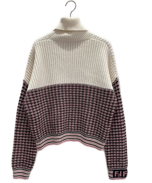 FENDI（フェンディ）FENDI (フェンディ) バイカラータートルネックニット ホワイト×ピンク サイズ:40の古着・服飾アイテム