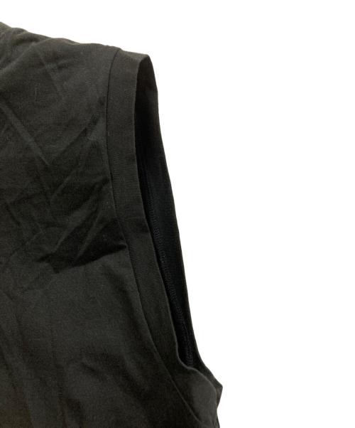 ESLOW（エスロー）ESLOW (エスロー) SLIT TANK TOP ブラック サイズ:SIZE 9の古着・服飾アイテム