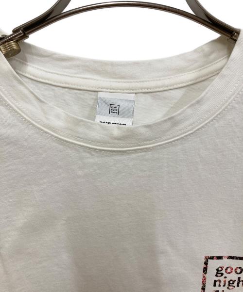 goodnight5tore（グッドナイトストア）goodnight5tore (グッドナイトストア) ロゴTシャツ ホワイト サイズ:SIZE Freeの古着・服飾アイテム