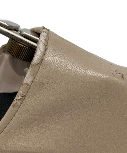 Rene（ルネ）Rene (ルネ) エコレザープリーツノースリーブワンピース ベージュ サイズ:34の古着・服飾アイテム