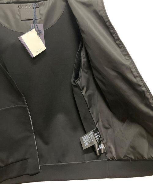 PRADA（プラダ）PRADA (プラダ) テクニカルファブリック Re-Nylonパーカー ブラック サイズ:M 未使用品の古着・服飾アイテム