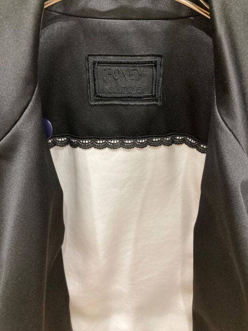 FOXEY BOUTIQUE（フォクシー ブティック）FOXEY BOUTIQUE (フォクシー ブティック) サテン ダブル ライダースジャケット ブラック サイズ:SIZE 38の古着・服飾アイテム