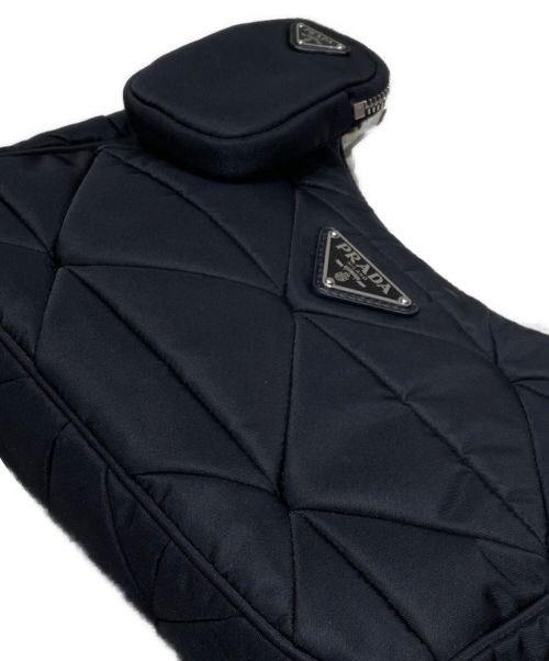 PRADA（プラダ）PRADA (プラダ) Re-Nylonパデッド ショルダーバッグ ブラック サイズ:-の古着・服飾アイテム