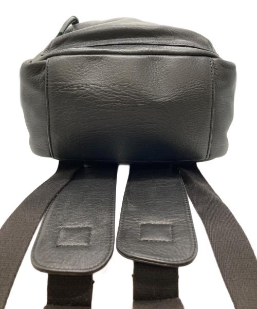 Ch!iii（チー）Ch!iii (チー) レザーバックパック / レザーリュック ブラックの古着・服飾アイテム