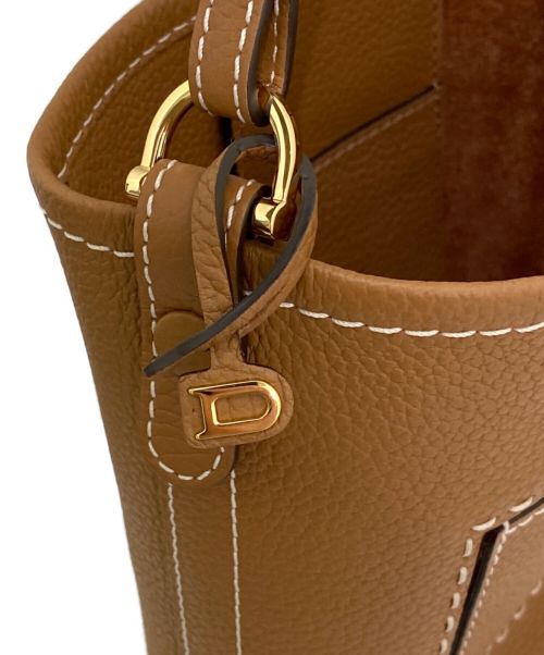 DELVAUX（デルヴォー）DELVAUX (デルヴォー) Pin Mini Bucket Surpique Vegetal - Ivory(キャメル サイズ:ミニの古着・服飾アイテム