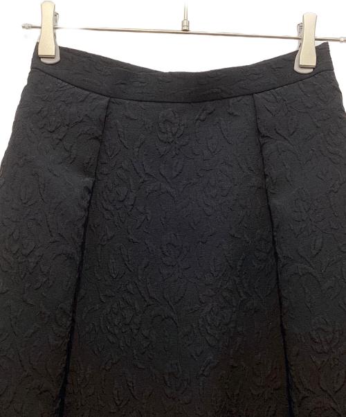 martinique（マルティニーク）martinique (マルティニーク) フラワージャガードタックスカート ブラック サイズ:1の古着・服飾アイテム