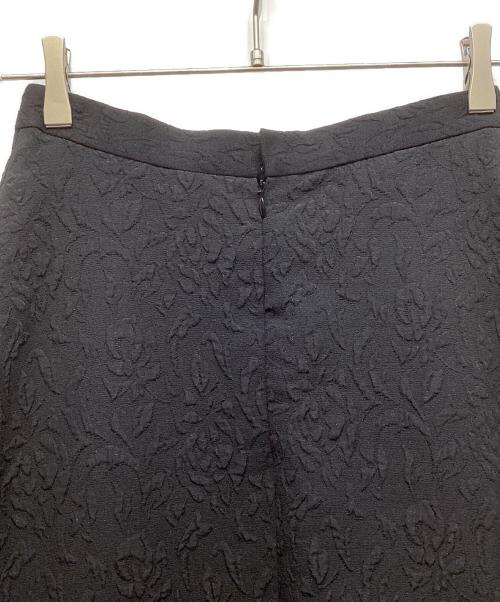 martinique（マルティニーク）martinique (マルティニーク) フラワージャガードタックスカート ブラック サイズ:1の古着・服飾アイテム
