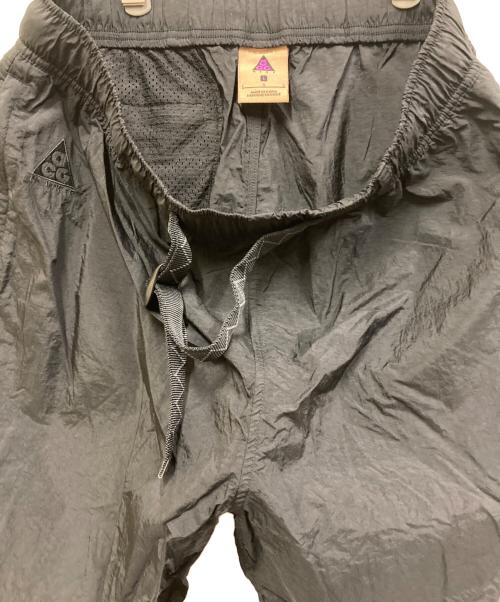 NIKE ACG（ナイキエーシージー）NIKE ACG (ナイキエージーシー) ナイロンショートパンツ ブラック サイズ:SIZE Lの古着・服飾アイテム