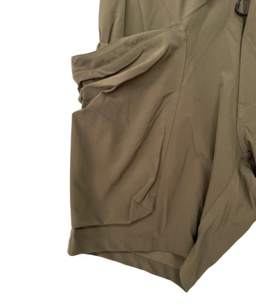 CMF OUTDOOR GARMENT（コンフィーアウトドアガーメント）CMF OUTDOOR GARMENT (コンフィーアウトドアガーメント) ACTIVITY SHORTS オリーブ サイズ:Mの古着・服飾アイテム