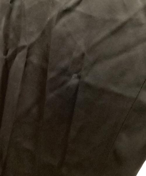 ESSEN .LAUTREAMONT（エッセン.ロートレアモン）ESSEN .LAUTREAMONT (エッセン.ロートレアモン) サテンイージーウエストカーゴパンツ ブラック サイズ:SIZE 38の古着・服飾アイテム