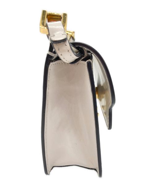 MARNI（マルニ）MARNI (マルニ) TRUNKショルダーバッグ ホワイトの古着・服飾アイテム