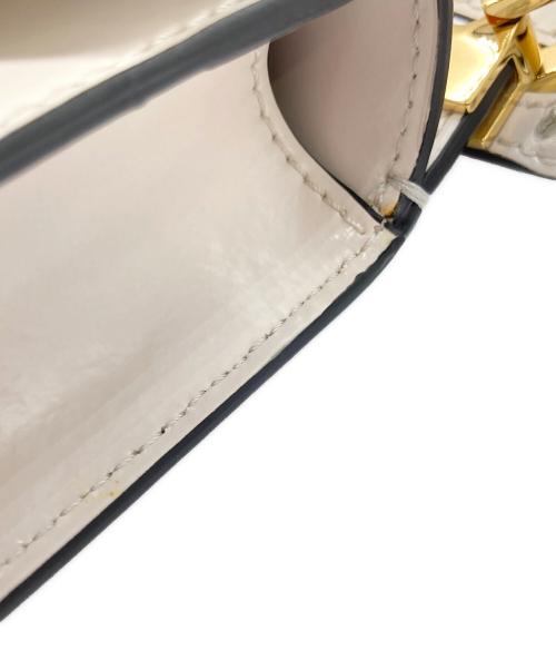 MARNI（マルニ）MARNI (マルニ) TRUNKショルダーバッグ ホワイトの古着・服飾アイテム