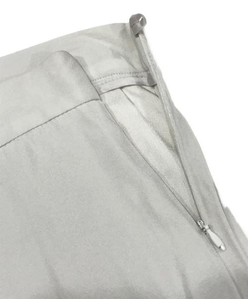 Martin Margiela4（マルタンマルジェラ 4）Martin Margiela4 (マルタンマルジェラ 4) タックハーフパンツ アイボリー サイズ:40の古着・服飾アイテム