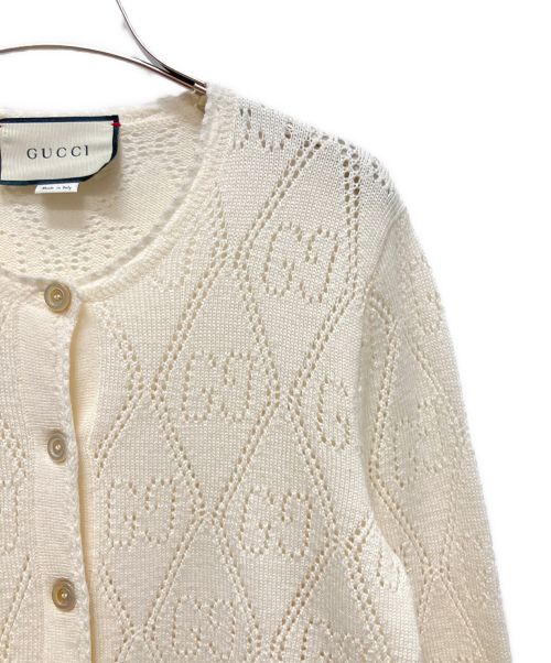 GUCCI（グッチ）GUCCI (グッチ) GGパーフォレーテッドクロップド カーディガン ホワイト サイズ:Mの古着・服飾アイテム