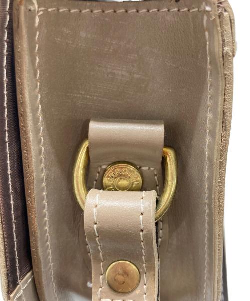 GLENROYAL（グレンロイヤル）GLENROYAL (グレンロイヤル) SADDLE サドルショルダーバッグ ベージュの古着・服飾アイテム