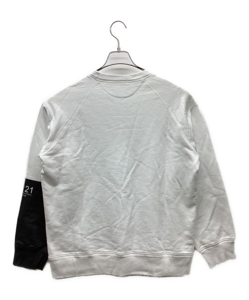 N°21（ヌメロヴェントゥーノ）N°21 (ヌメロヴェントゥーノ) クルーネックスウェット ホワイト サイズ:38の古着・服飾アイテム