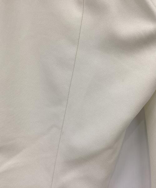 BEIGE（ベイジ）BEIGE (ベイジ) クロップドパンツ アイボリー サイズ:4の古着・服飾アイテム