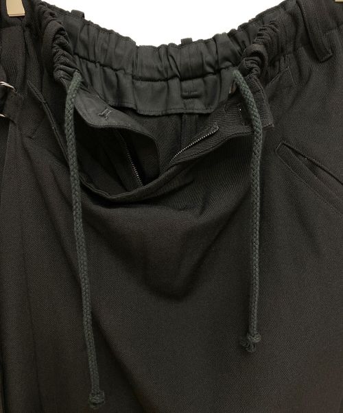 Yohji Yamamoto pour homme（ヨウジヤマモト プールオム）Yohji Yamamoto pour homme (ヨウジヤマモト プールオム) 23AW ARMY GABARDINE WRAP PANTS(アーミーギャバジンラップパンツ） ブラック サイズ:3の古着・服飾アイテム